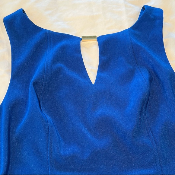 Royal Blue Sleeveless Midi Dress, Gold Bar accent above cleavage window Sz 10 - Picture 9 of 13